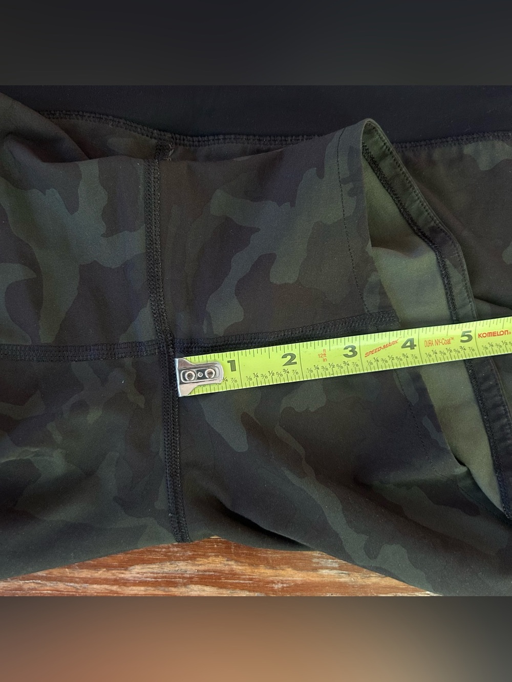 Lululemon Speed Up Short Long / Incognito Camo Multi Gator Green Black / 10 Tall - Picture 10 of 10